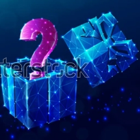 Five Pounds Of Clothing Mystery Box - Picture 1 of 1